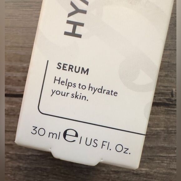 Boots‎ Ingredients Hyaluronic Acid Face Serum 30ml - Picture 7 of 7